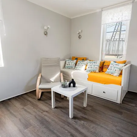 Alter Bahnhof Apartmán Kröslin